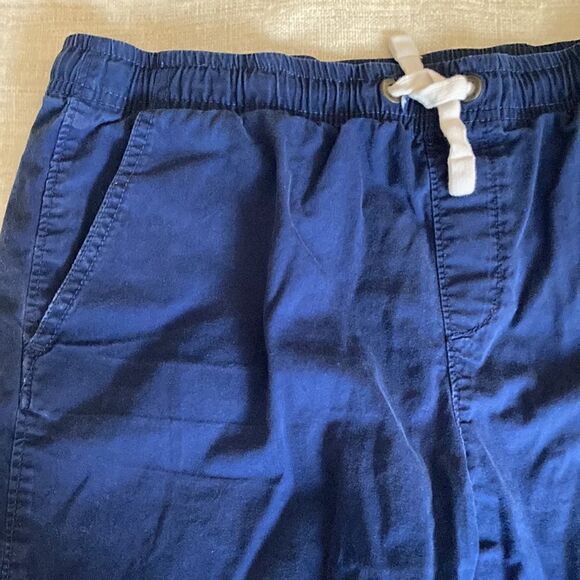 Lands’ End Boys Navy Chino Shorts with drawstring waist. Size XL (18-20) - Picture 3 of 8